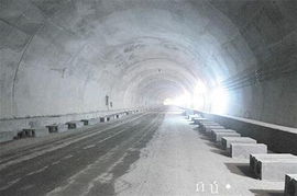 青島海底隧道主隧貫通 土建收尾，裝飾工程啟動